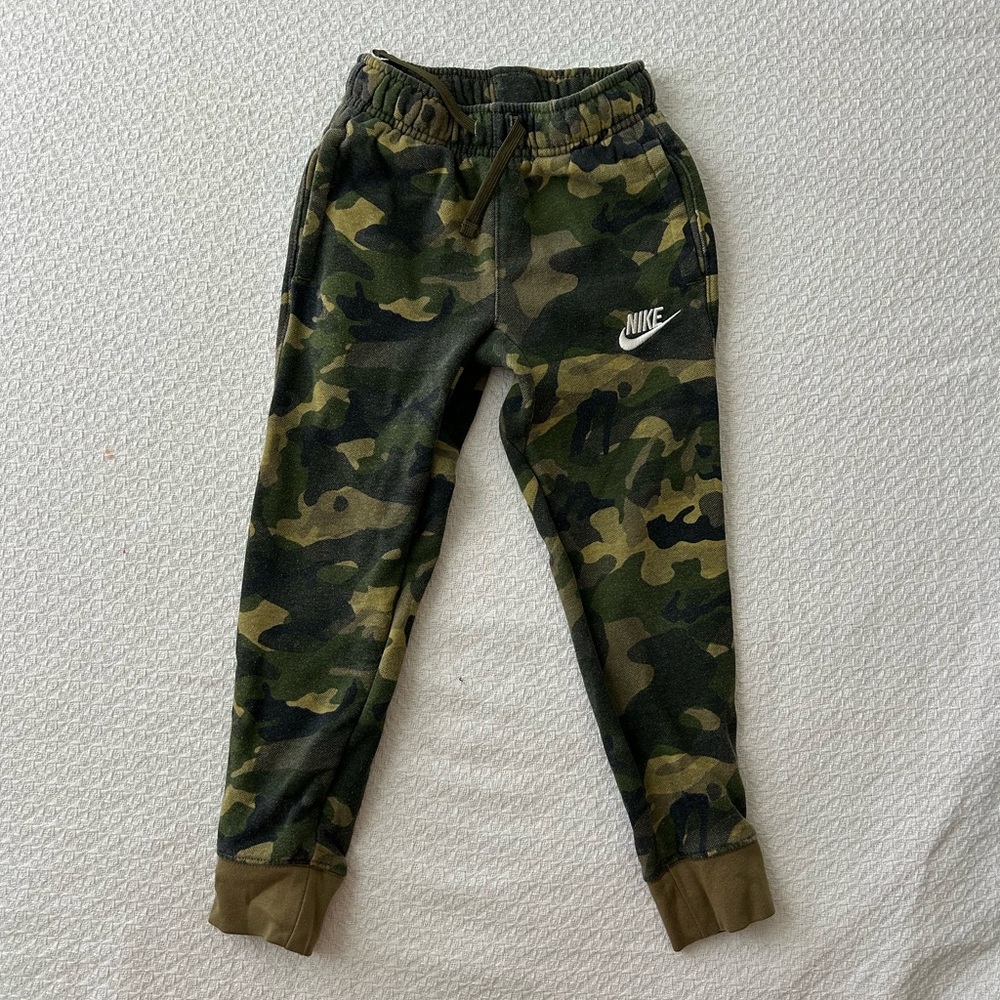 Boys Nike Sweatpants